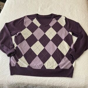 Merona Men's V-Neck Argyle Sweater in Purple and Gray